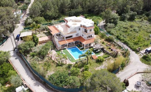 Villa in Vilallonga / Villalonga, Valencian Community, Spain 1