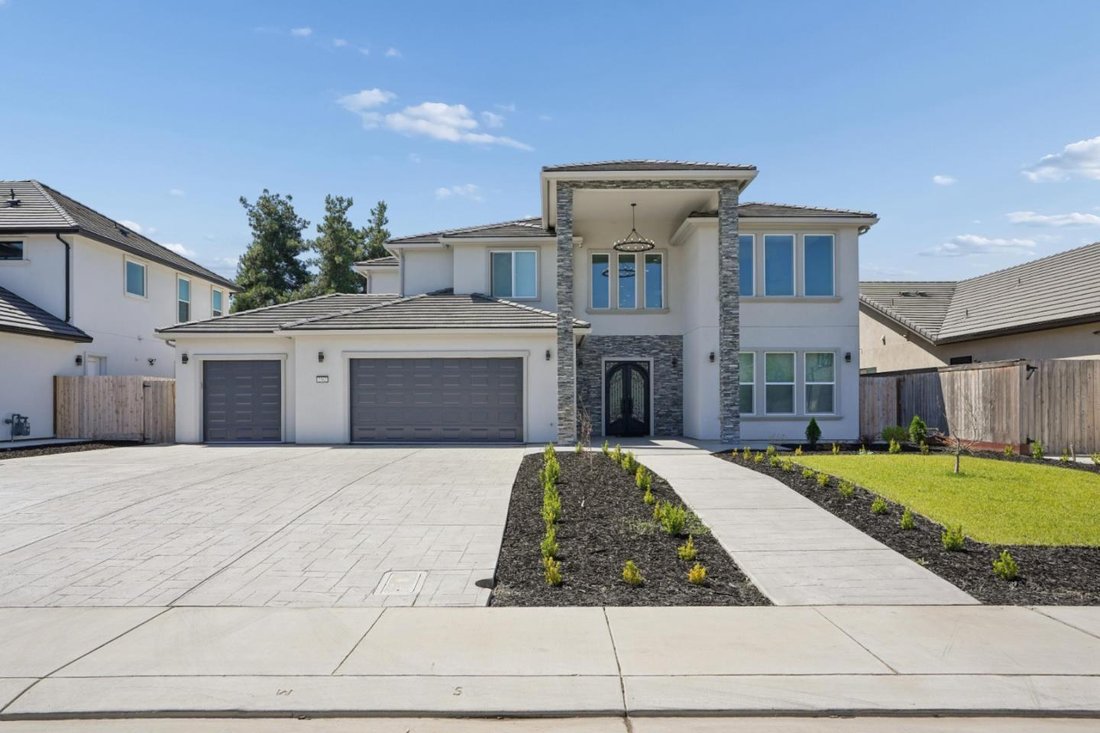 House in Lodi, California, United States 1 - 18002076
