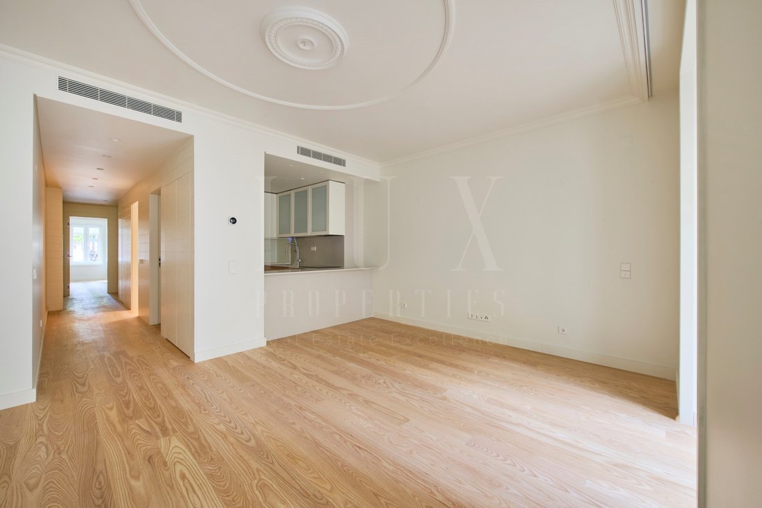 Apartment in Arroios, Lisbon, Portugal 2 - 18002488