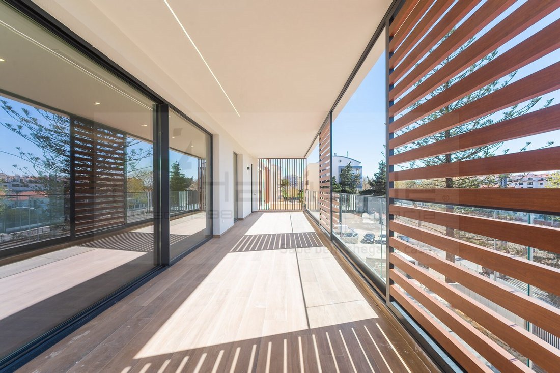 Apartment in Carcavelos e Parede, Lisbon, Portugal 2 - 18002479