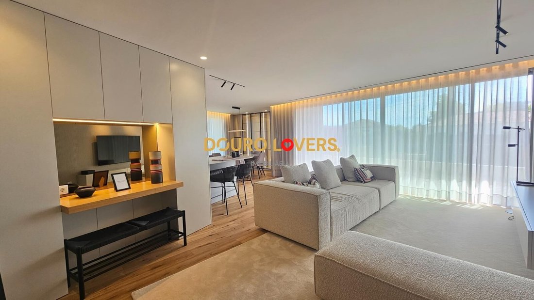 Apartment in Sao Felix da Marinha, Porto District, Portugal 2 - 18003498