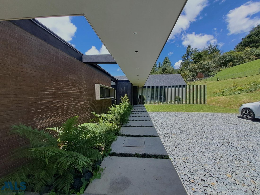 House in Vereda El Penasco, Antioquia, Colombia 2 - 18003658