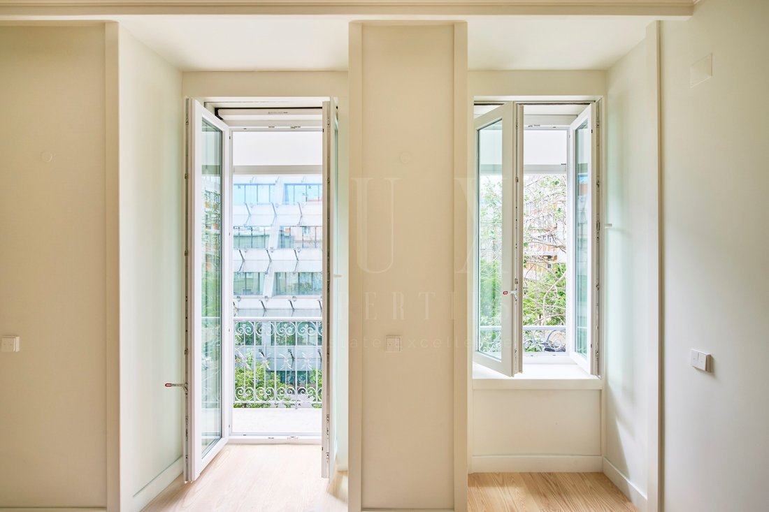 Apartment in Arroios, Lisbon, Portugal 3 - 18002440