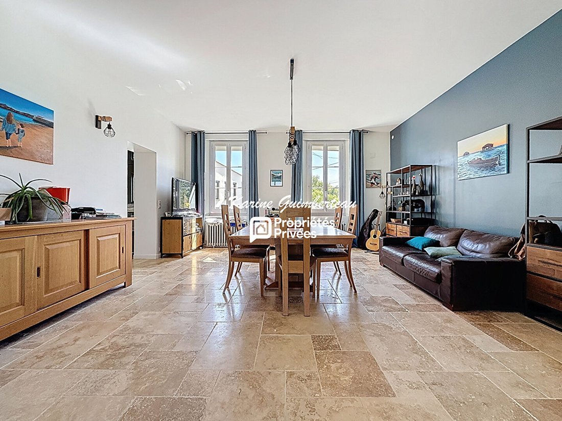 Villa in Libourne, Nouvelle-Aquitaine, France 4 - 18001104