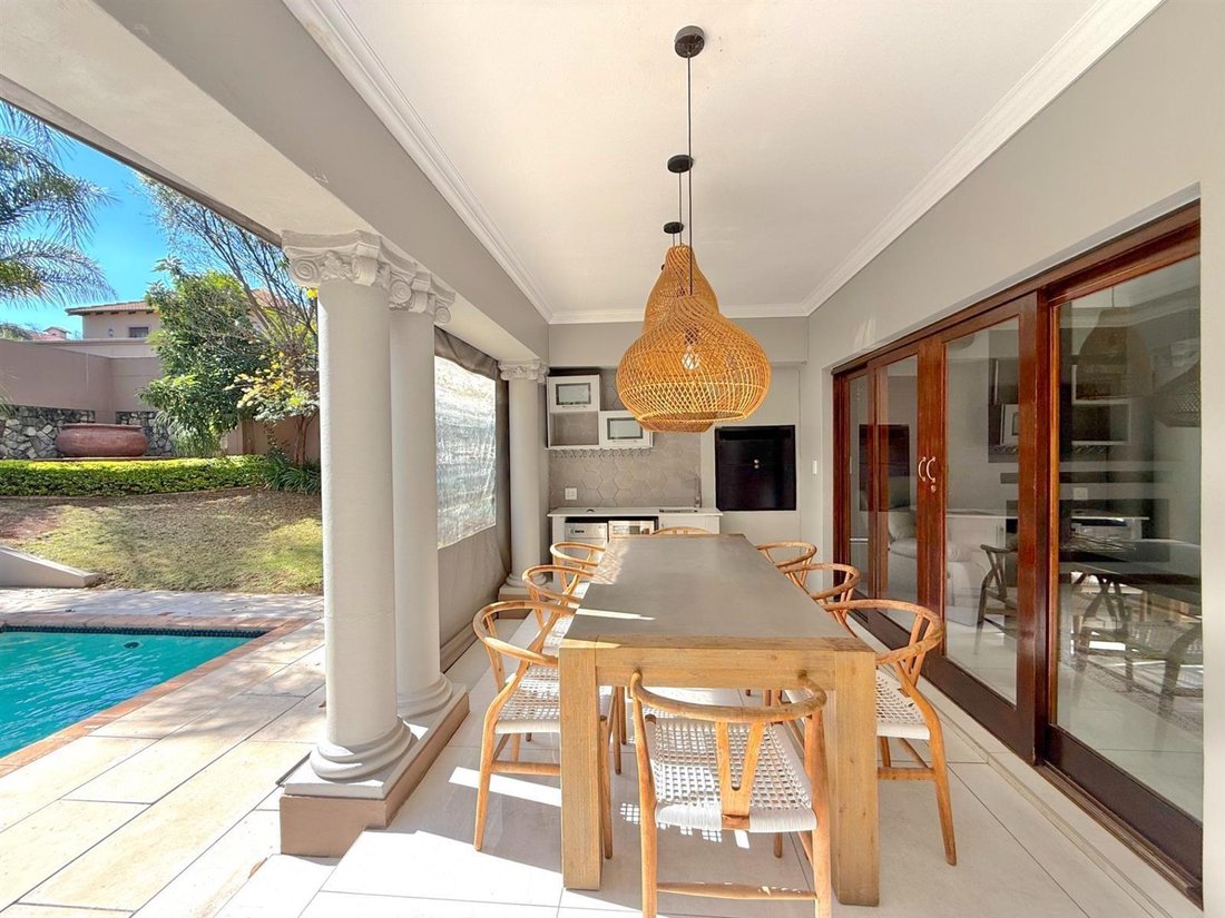 House in Dainfern Valley, Gauteng, South Africa 2 - 18002309