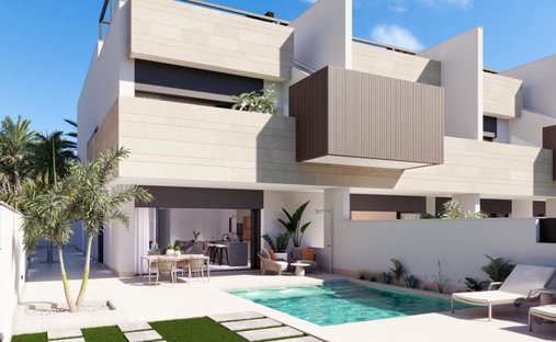 Townhouse in Pilar de la Horadada, Valencian Community, Spain 1