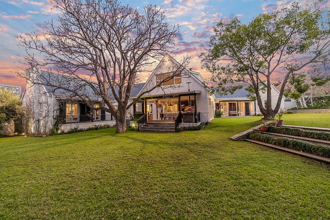 House in Illovo, Chislehurston, Gauteng 1 - 18002691