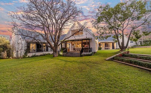 House in Illovo, Chislehurston, Gauteng 1