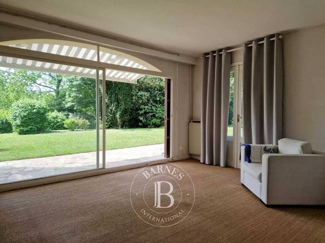 Apartment in Sailly, Ile-de-France, France 5 - 18000901