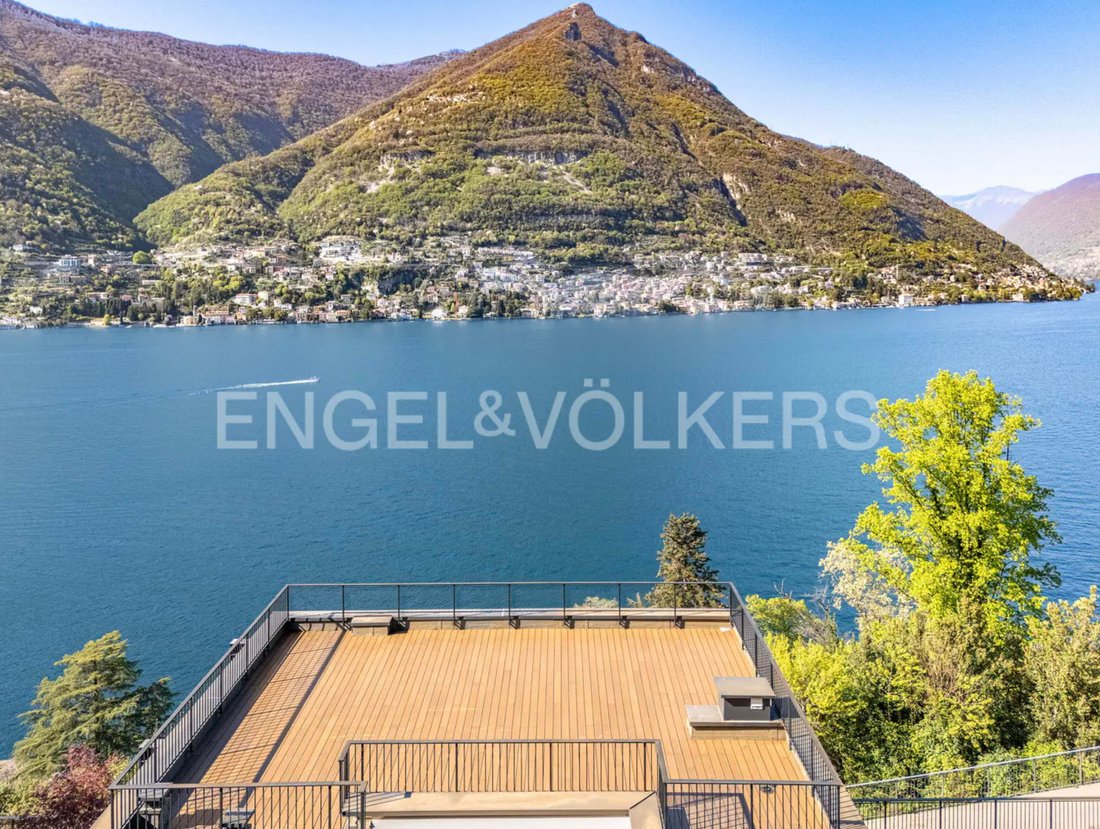 Villa in Torno, Lombardy, Lombardy, Italy 1 - 15688707