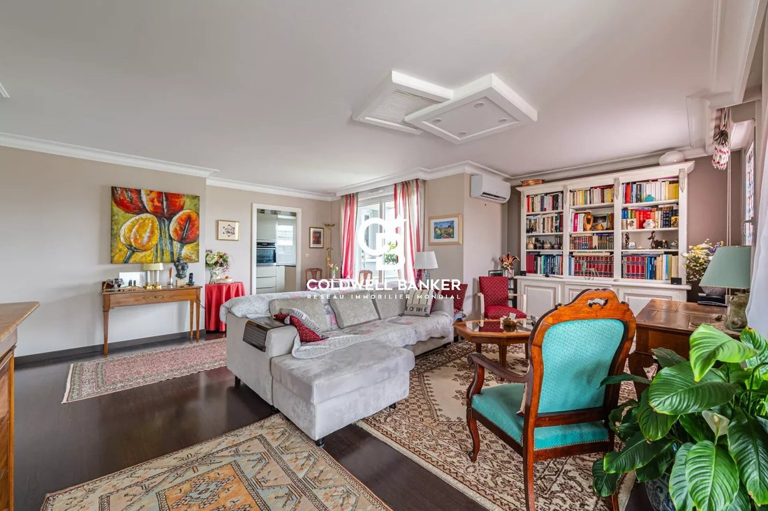 Apartment in La Bastide, Bordeaux, France 2 - 18000868