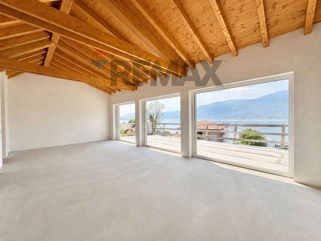 Villa in Verbania, Piedmont, Italy 3 - 17783453