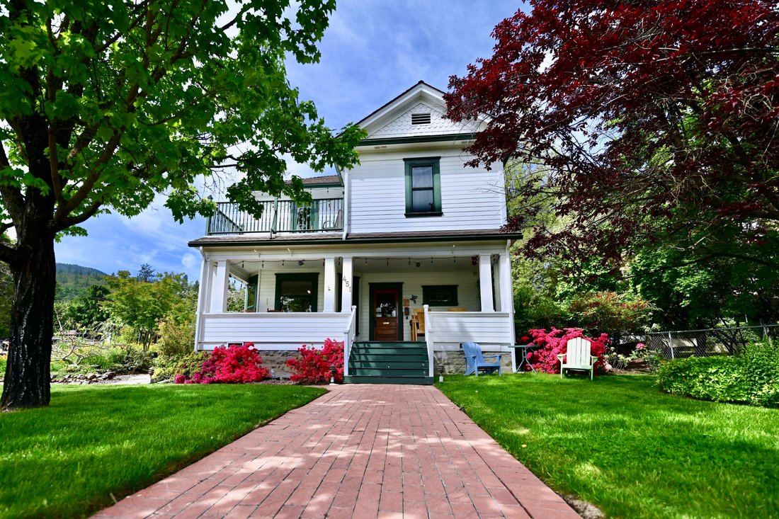 House in Ashland, Oregon, United States 1 - 16787227