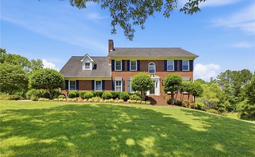 House in Calhoun, Georgia, United States 1