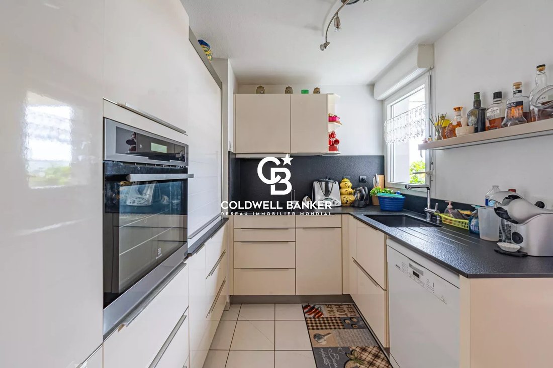 Apartment in La Bastide, Bordeaux, France 5 - 18000868