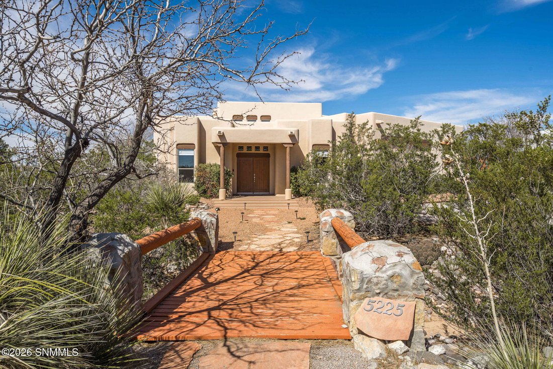 House in Las Cruces, New Mexico, United States 1 - 16109379