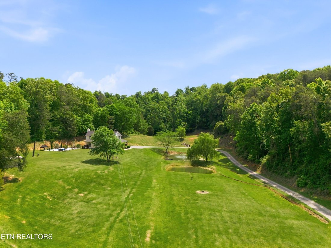 House in Seymour, Tennessee, United States 3 - 16968029