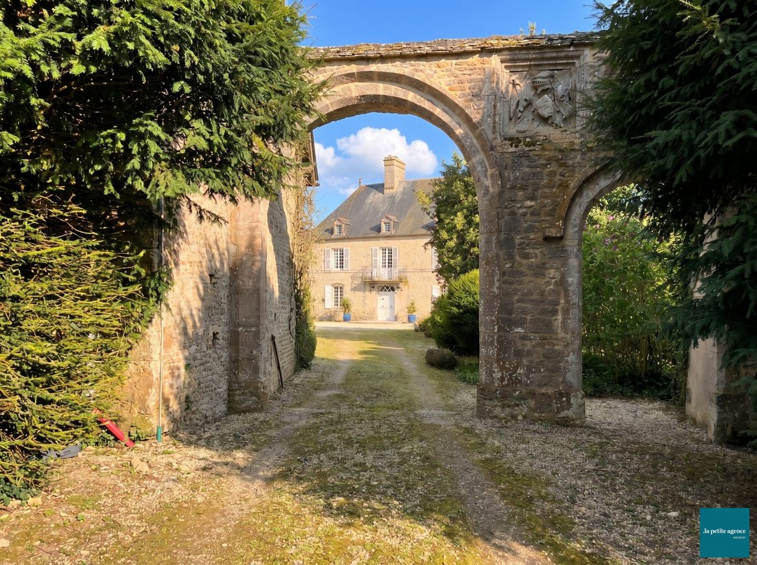 House in Audouville-la-Hubert, Normandy, France 1 - 17831554