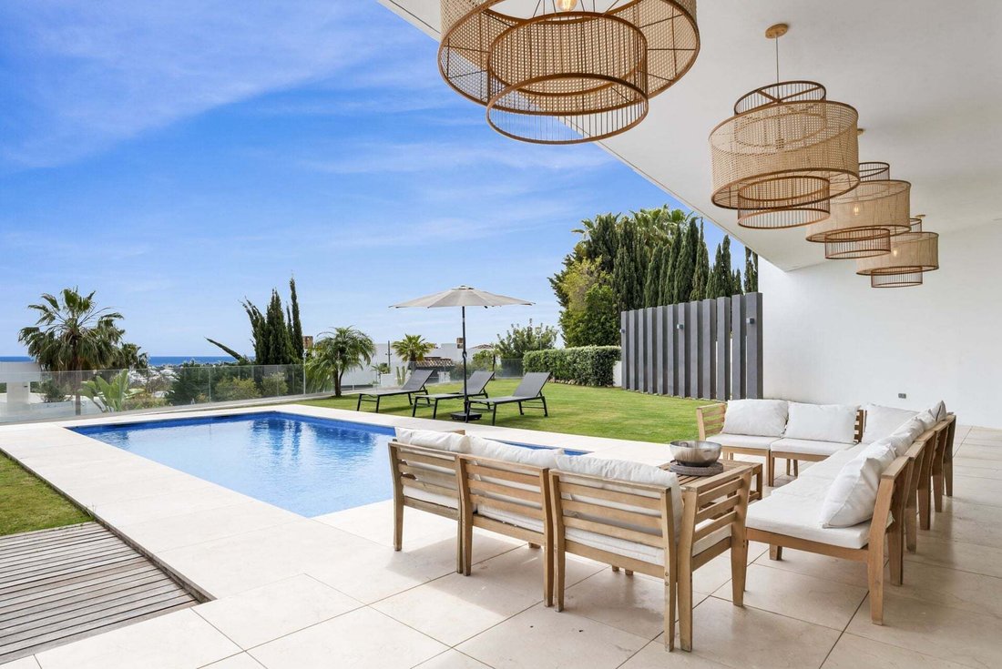 Villa in Benahavis, Andalusia, Spain 5 - 18001685