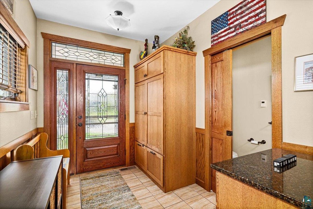 House in Two Harbors, Minnesota, United States 2 - 18002979