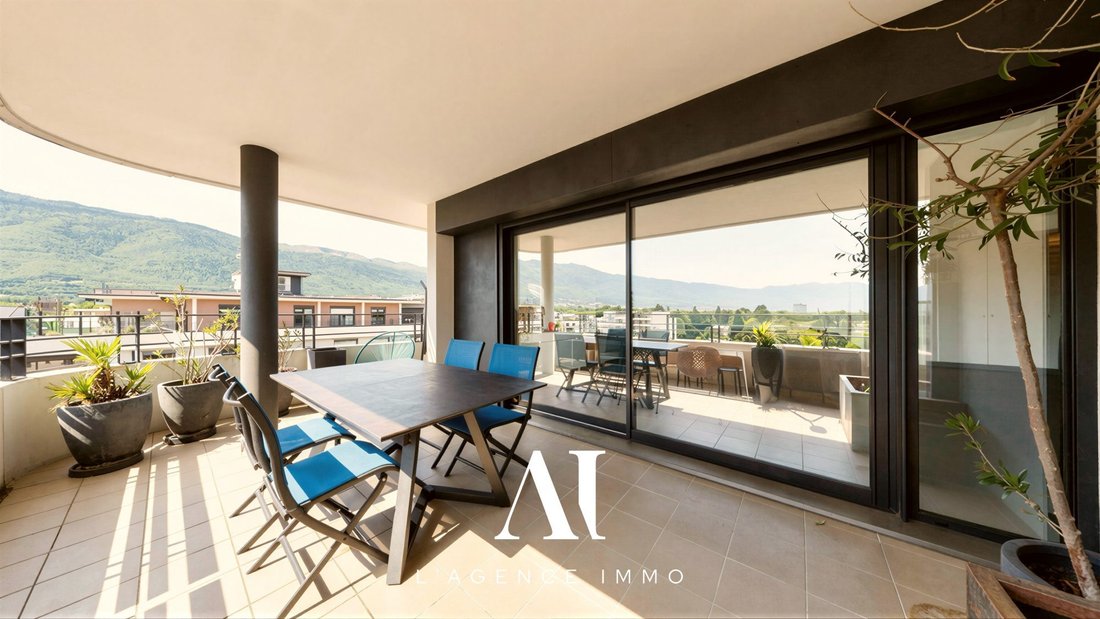 Apartment in Ouest, Saint-Genis-Pouilly, France 2 - 18003071