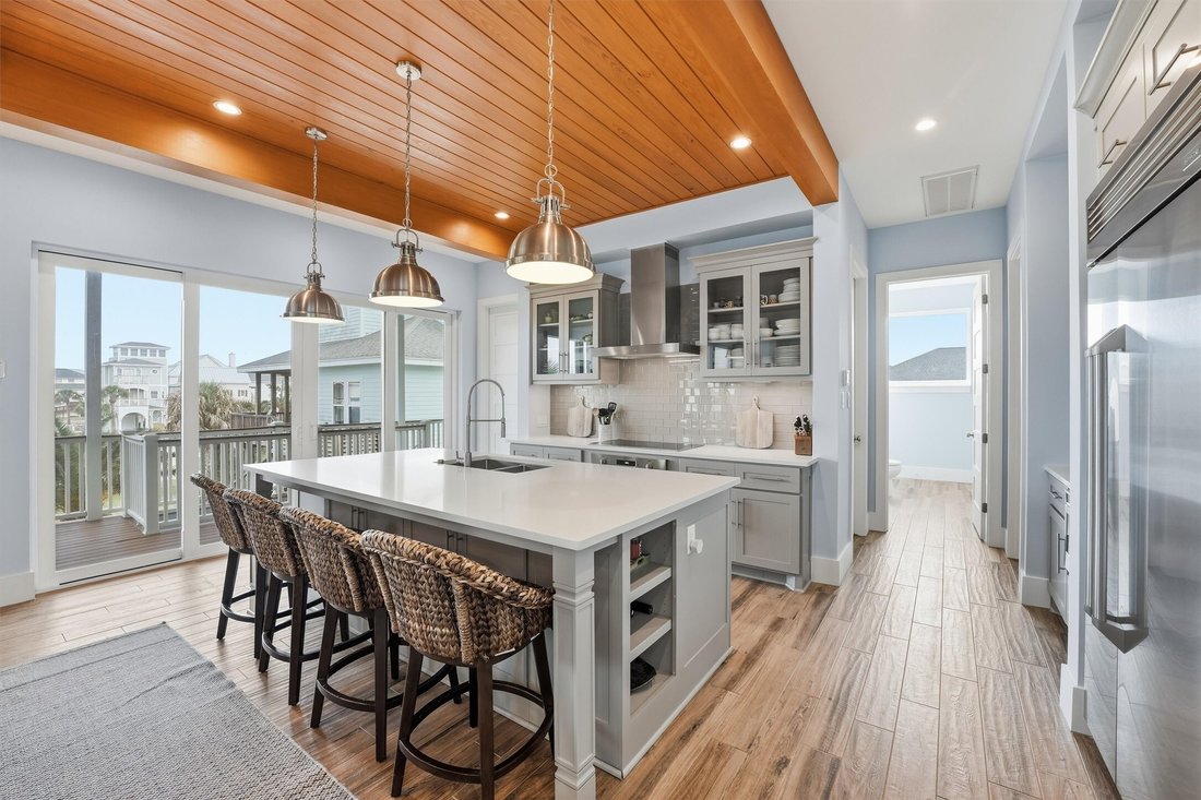 House in Galveston, Texas, United States 3 - 18001003