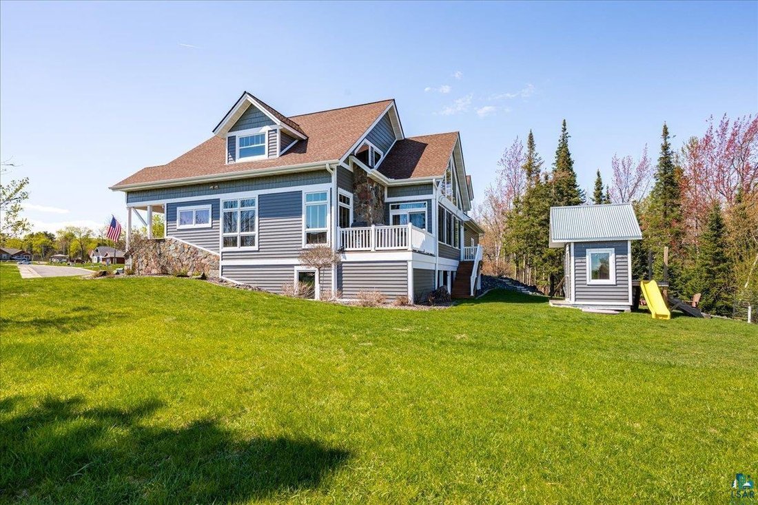 House in Two Harbors, Minnesota, United States 1 - 18002979