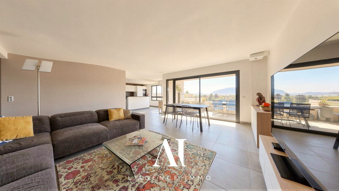 Apartment in Ouest, Saint-Genis-Pouilly, France 5 - 18003071