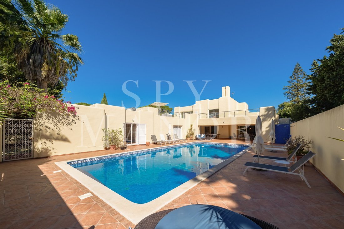Villa in Lagoa e Carvoeiro, Algarve, Portugal 1 - 18002469