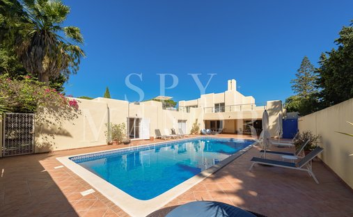 Villa in Lagoa e Carvoeiro, Algarve, Portugal 1