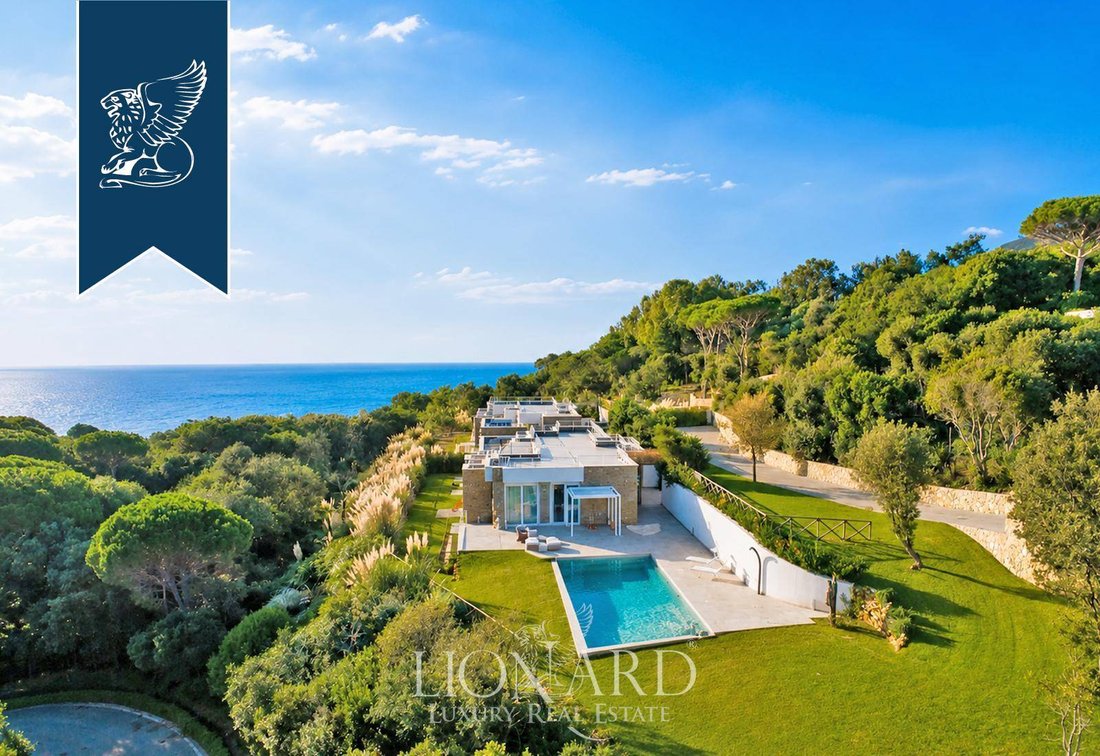 Villa in Punta Ala, Castiglione della Pescaia, Tuscany 2 - 13559968