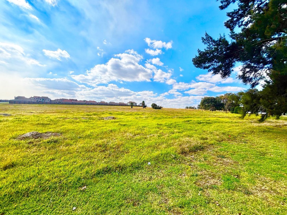Land in Trichardt, Mpumalanga, South Africa 5 - 18002701