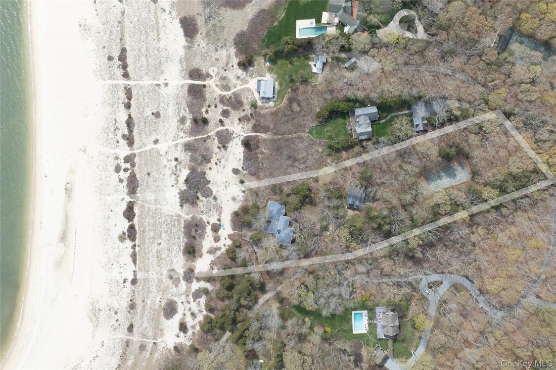 House in Southold, New York, United States 5 - 18003453