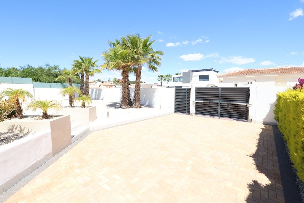 Chalet in Ciudad Quesada, Rojales, Valencian Community 2 - 18002152