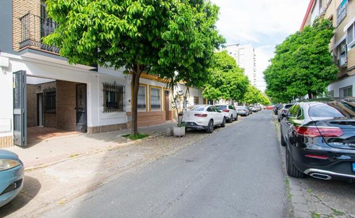 House in Nervion, Seville, Spain 1