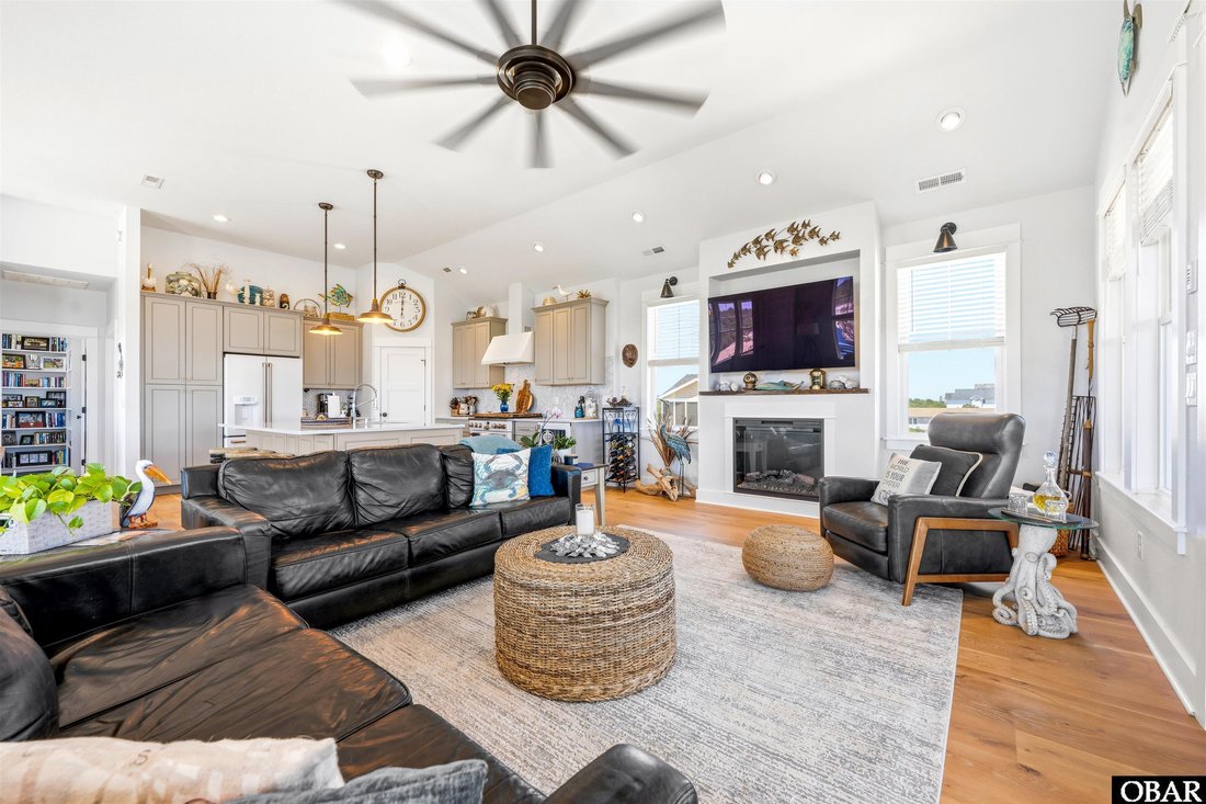 House in Corolla, North Carolina, United States 3 - 18001826