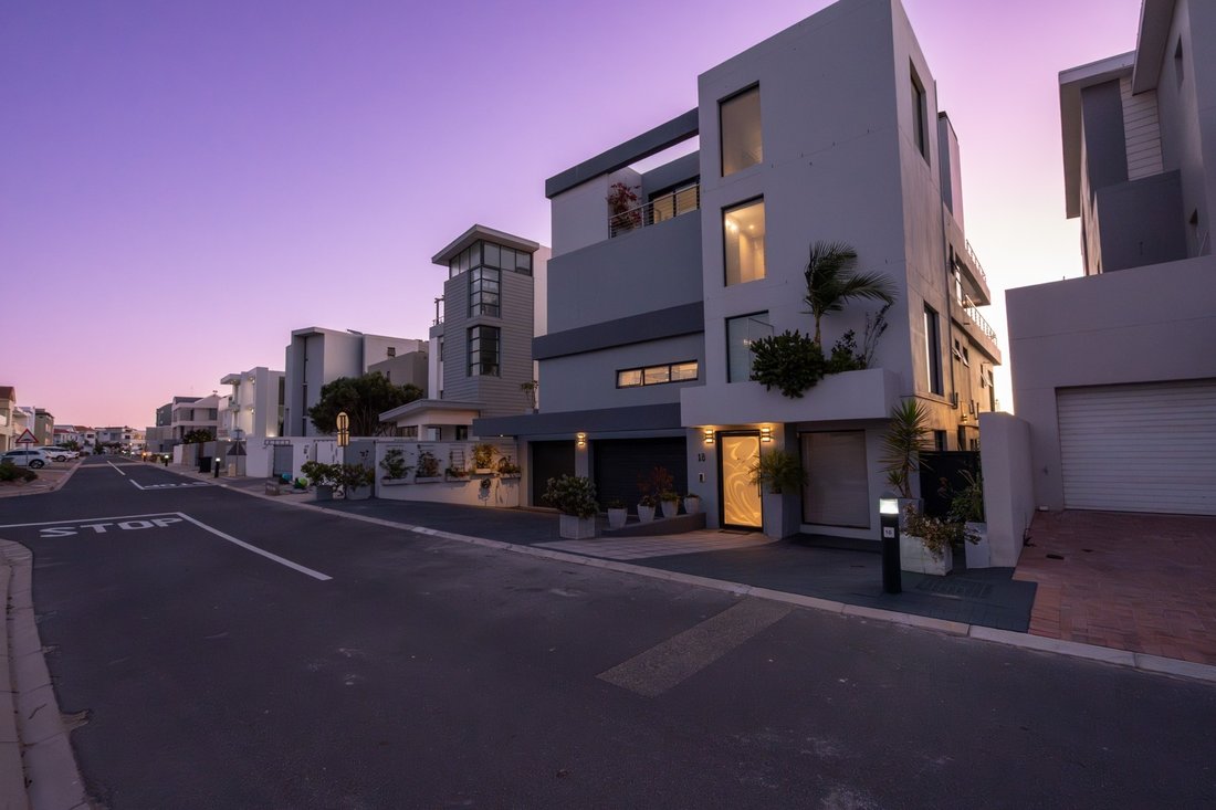 House in Calypso Beach, Western Cape, South Africa 2 - 18002702