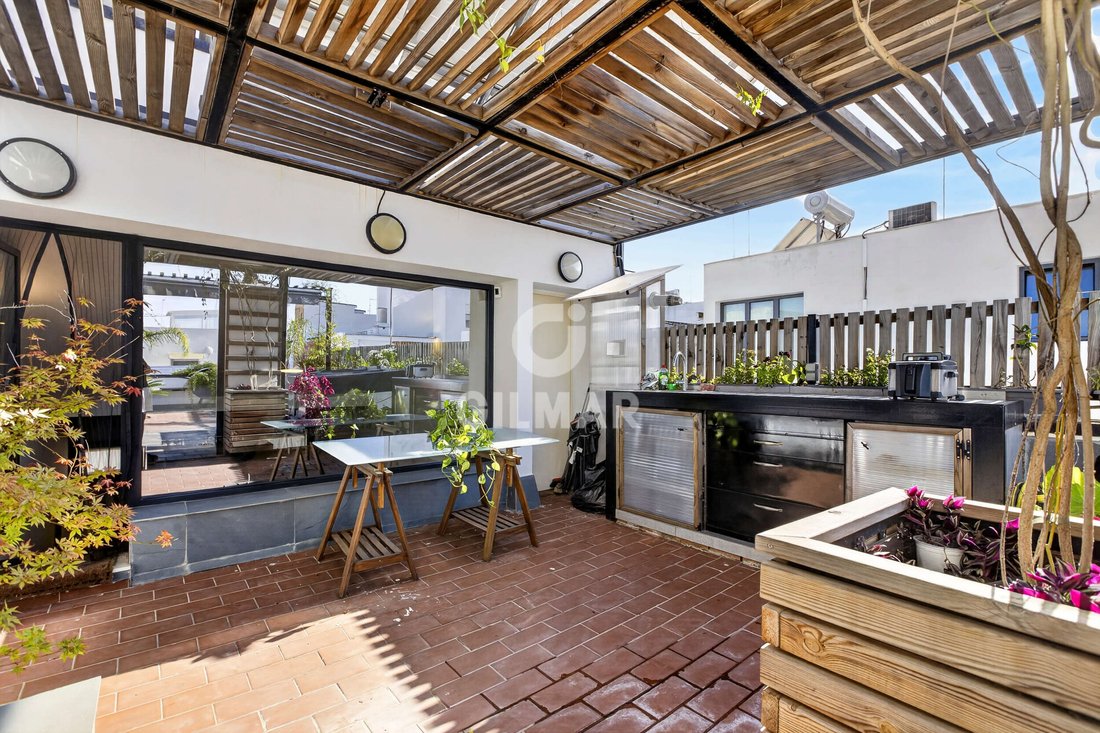 Townhouse in Distrito Cerro-Amate, Seville, Spain 2 - 18000704