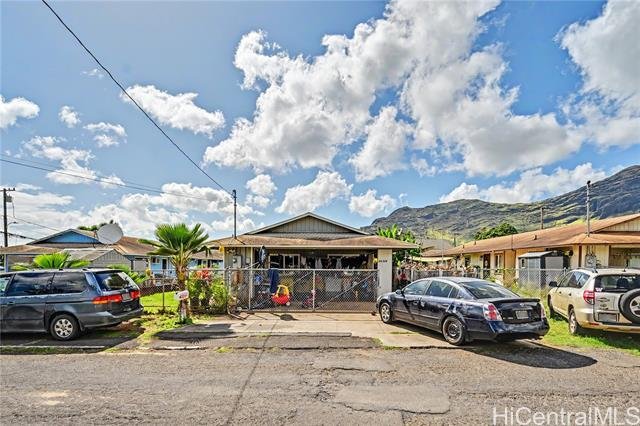 House in Waianae, Hawaii, United States 3 - 18001637