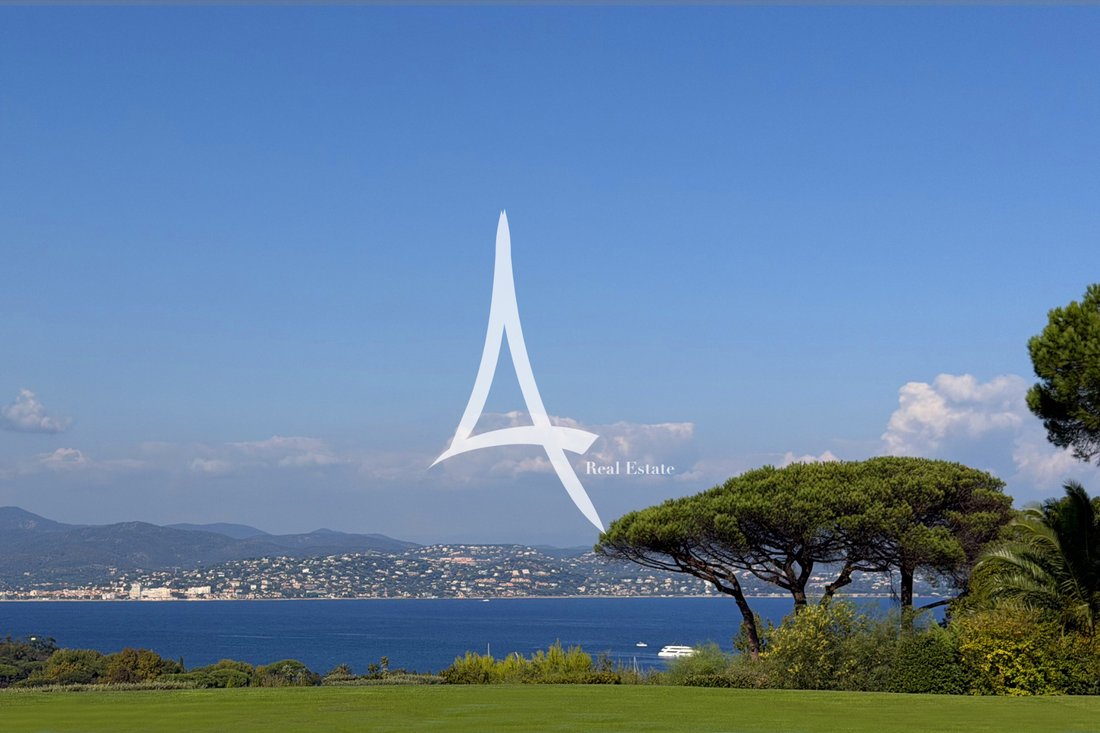Castle in Zone Ouest Urbaine, Saint-Tropez, France 3 - 17573233