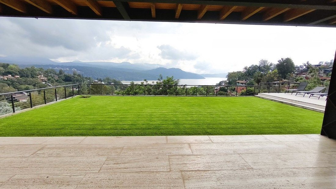 House in Valle de Bravo, State of Mexico, Mexico 4 - 18000902