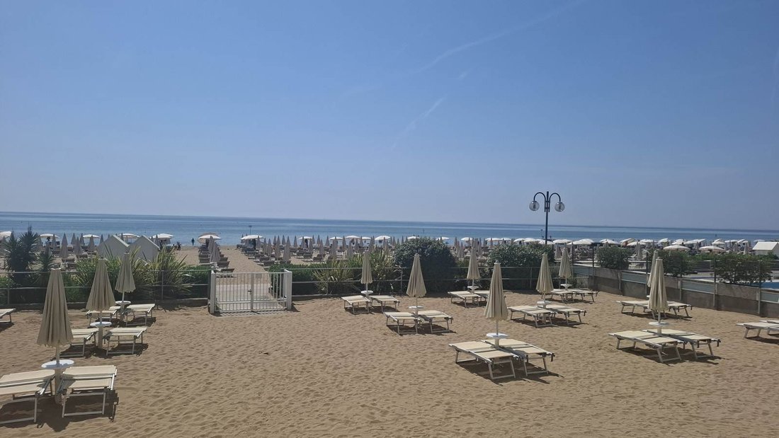 Apartment in Faro-Lido Ovest, Jesolo, Veneto 2 - 16723326