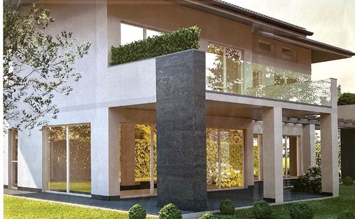 Villa in Seravezza, Tuscany, Italy 1