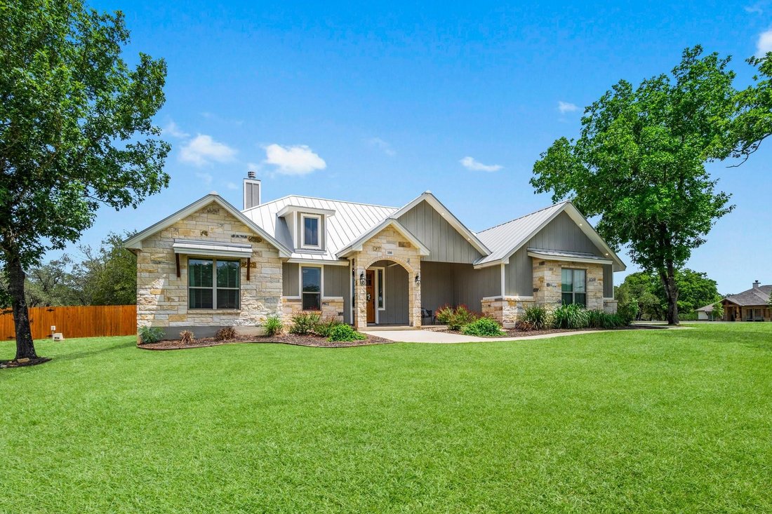 House in Adkins, Texas, United States 1 - 18002088