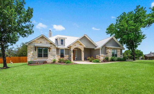 House in Adkins, Texas, United States 1