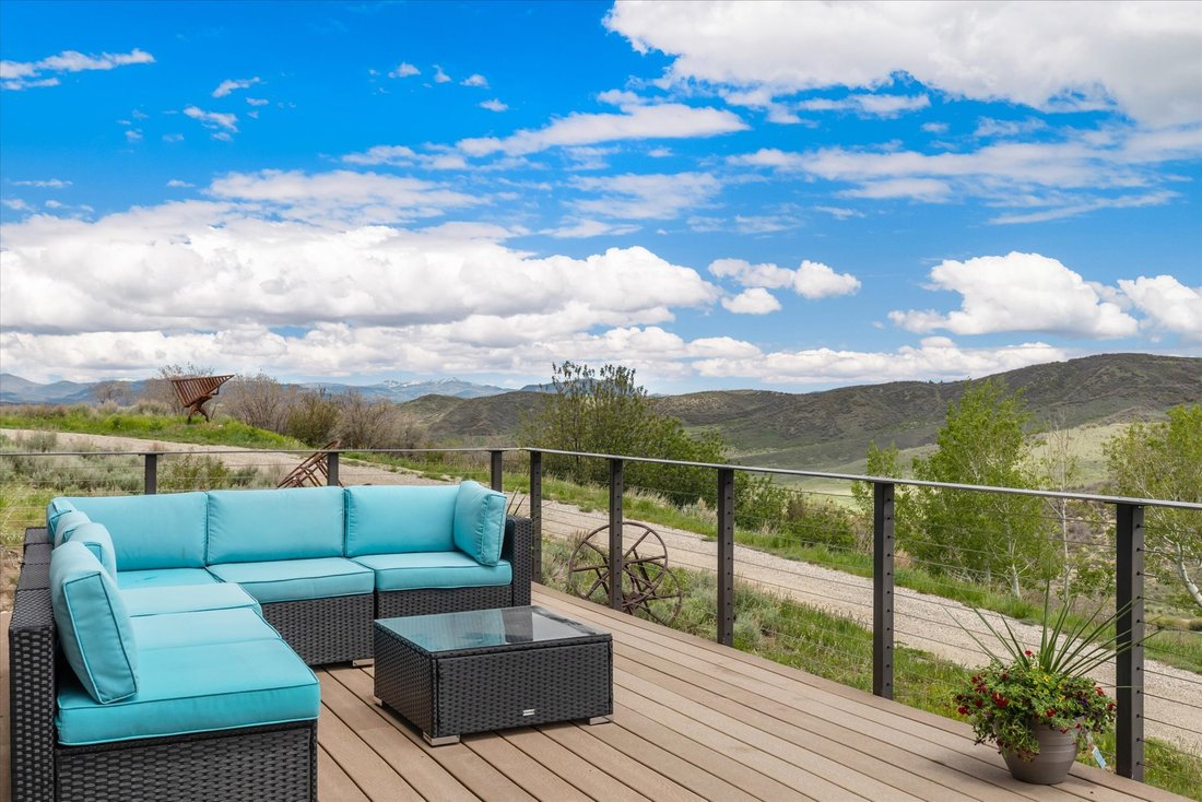Oak Creek, Colorado, United States 5 - 18003651
