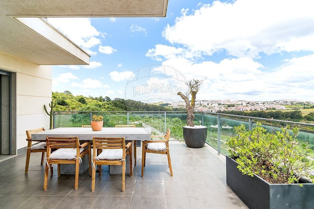 Apartment in Barcarena, Lisbon, Portugal 1 - 18002414