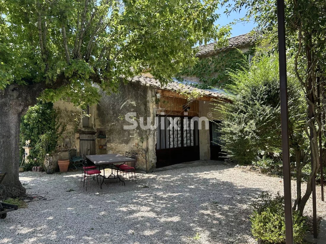 Country House in Sainte-Cécile-les-Vignes, Provence-Alpes-Côte d'Azur, France 4 - 18000744