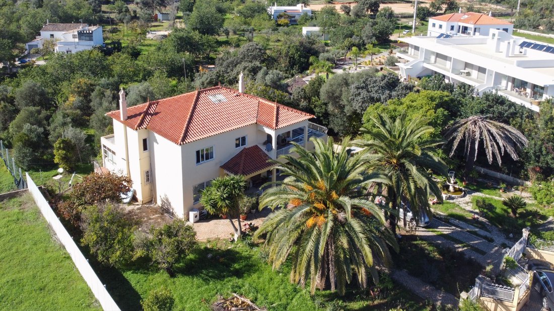Casa en Santa Bárbara de Nexe, Algarve, Portugal 1 - 18002406