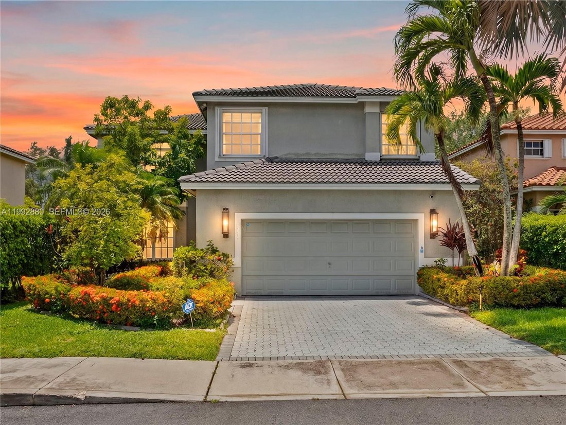 House in Pembroke Pines, Florida, United States 1 - 17536963